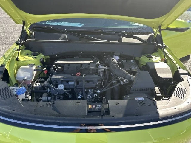 Used 2025 Yellow Hyundai Limited image 27