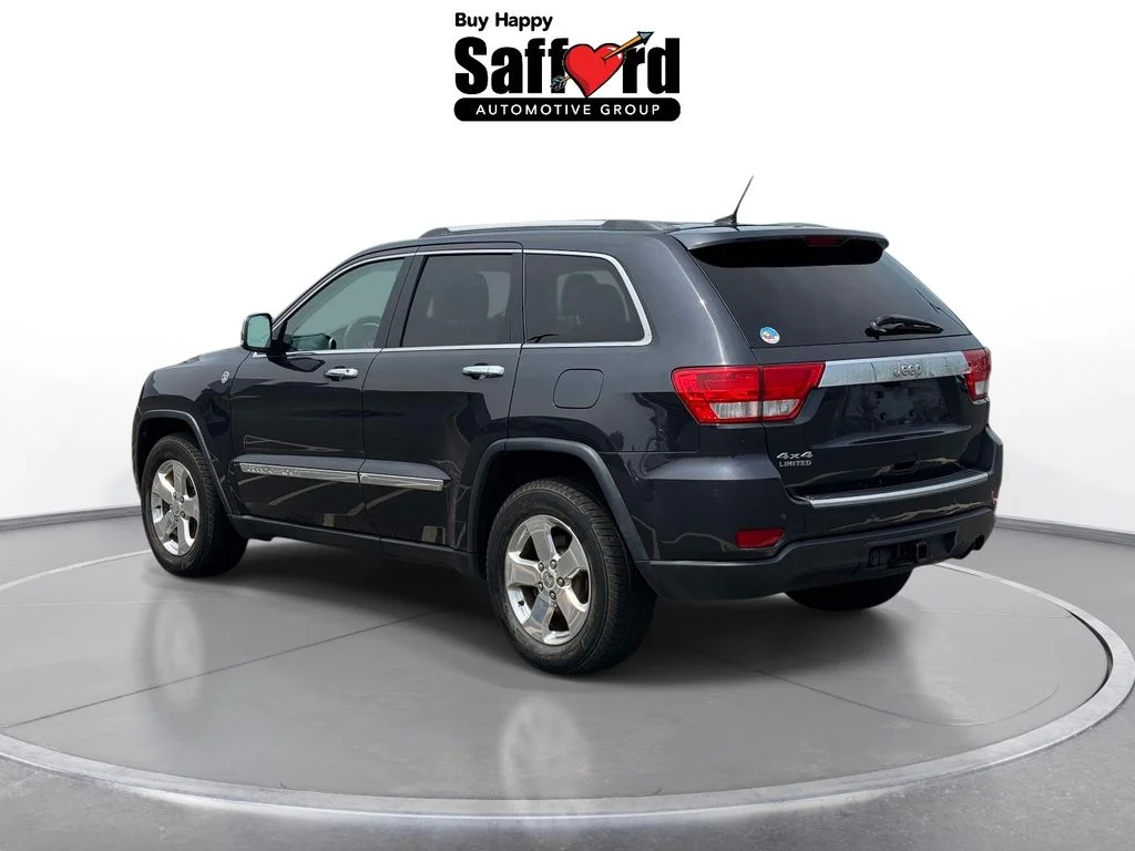 Used 2013 Gray Jeep Limited image 6