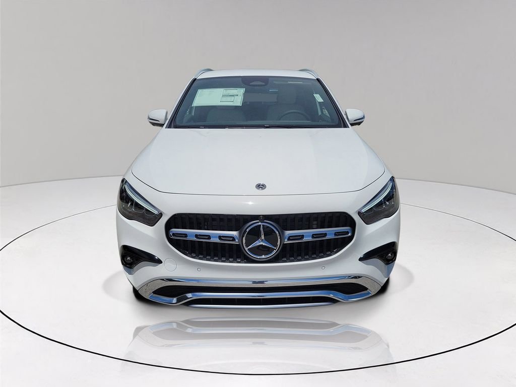 New 2026 Polar White Mercedes-Benz GLA 250 image 2