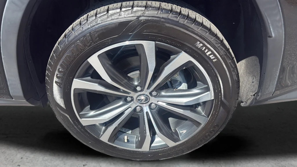 Used 2022 Black Lexus 350 image 24