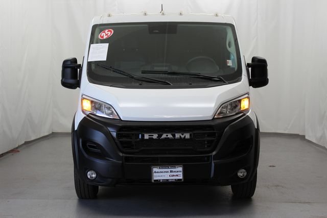Used 2025 White Ram Base image 5