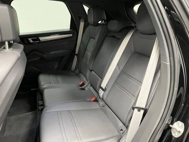 2022 Porsche Cayenne Platinum Edition - Photo 44