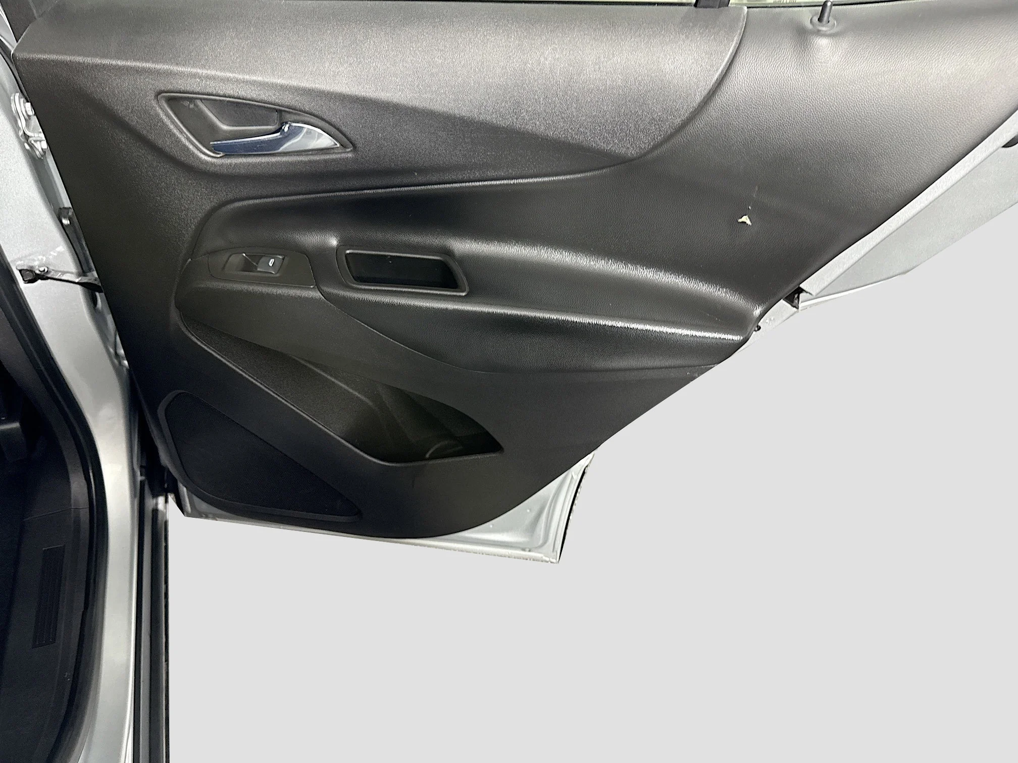 Used 2022 Silver Ice Metallic Chevrolet LT image 24