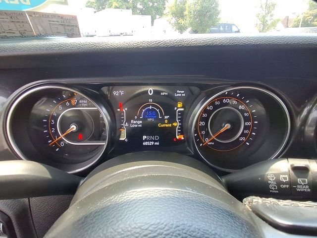 Used 2021 Green Jeep Unlimited Sport Altitude image 18