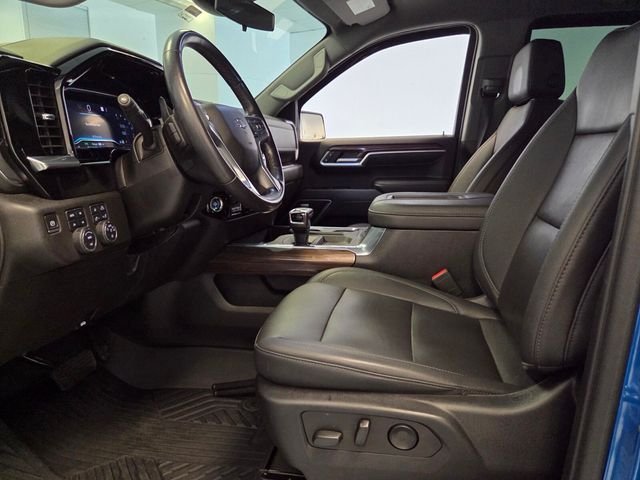 Used 2022 Blue Chevrolet RST image 10