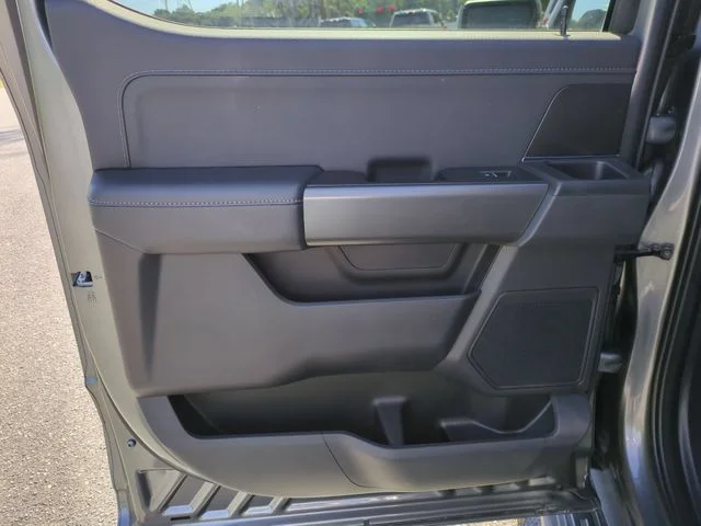 Used 2024 Gray Ford XLT image 27