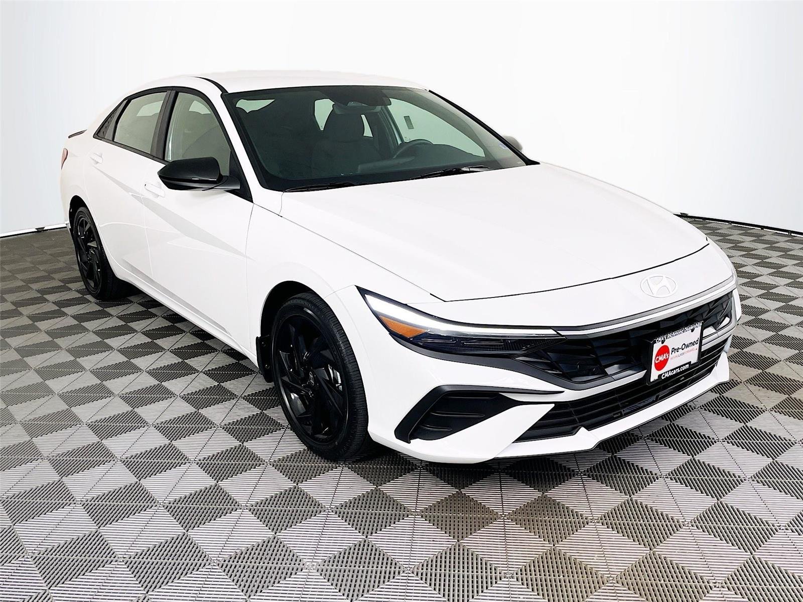 Used 2026 Serenity White Hyundai SEL Sport image 1