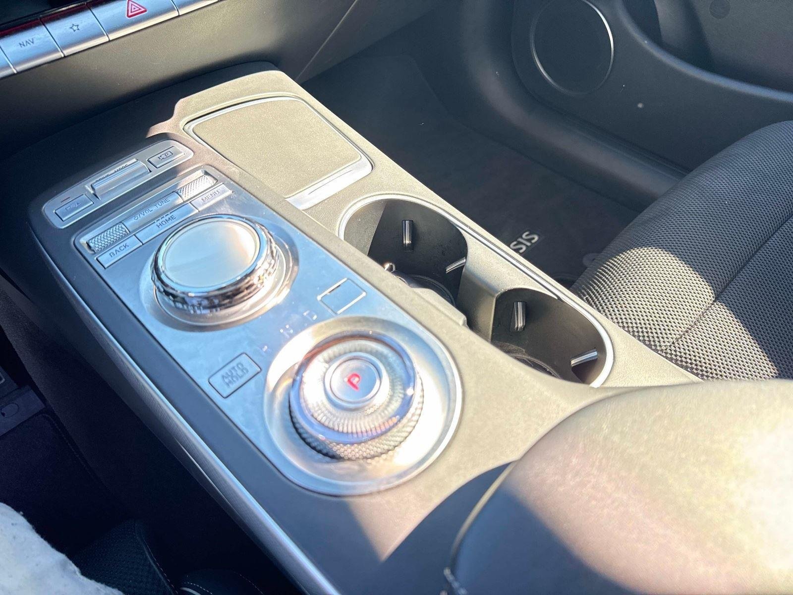 2024 GENESIS GV70 Sport - Photo 26