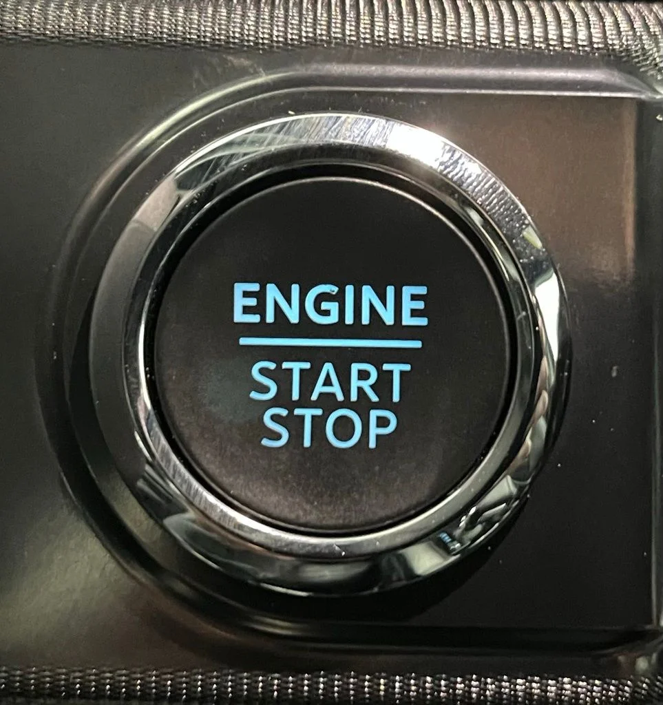 Used 2025 Gray Ford Platinum image 33