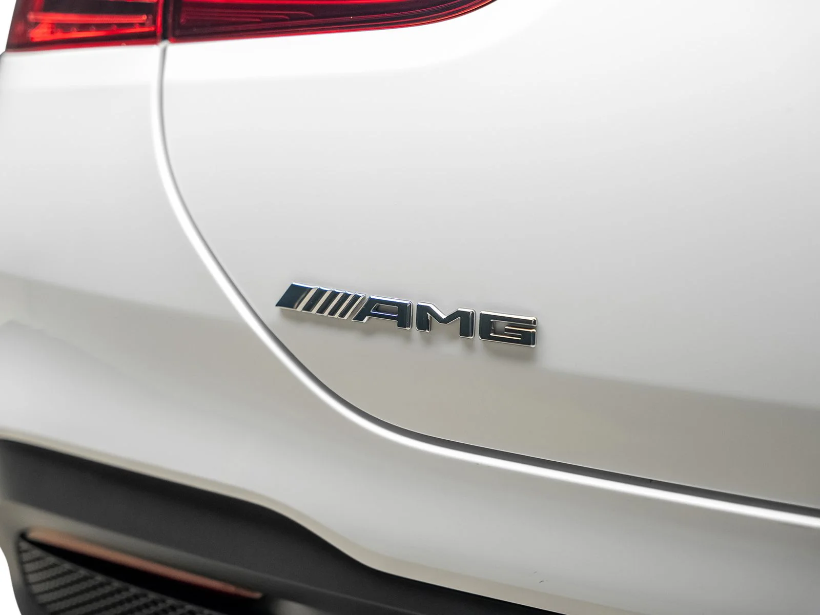 Used 2025 White Mercedes-Benz GLE 63 S AMG® image 22