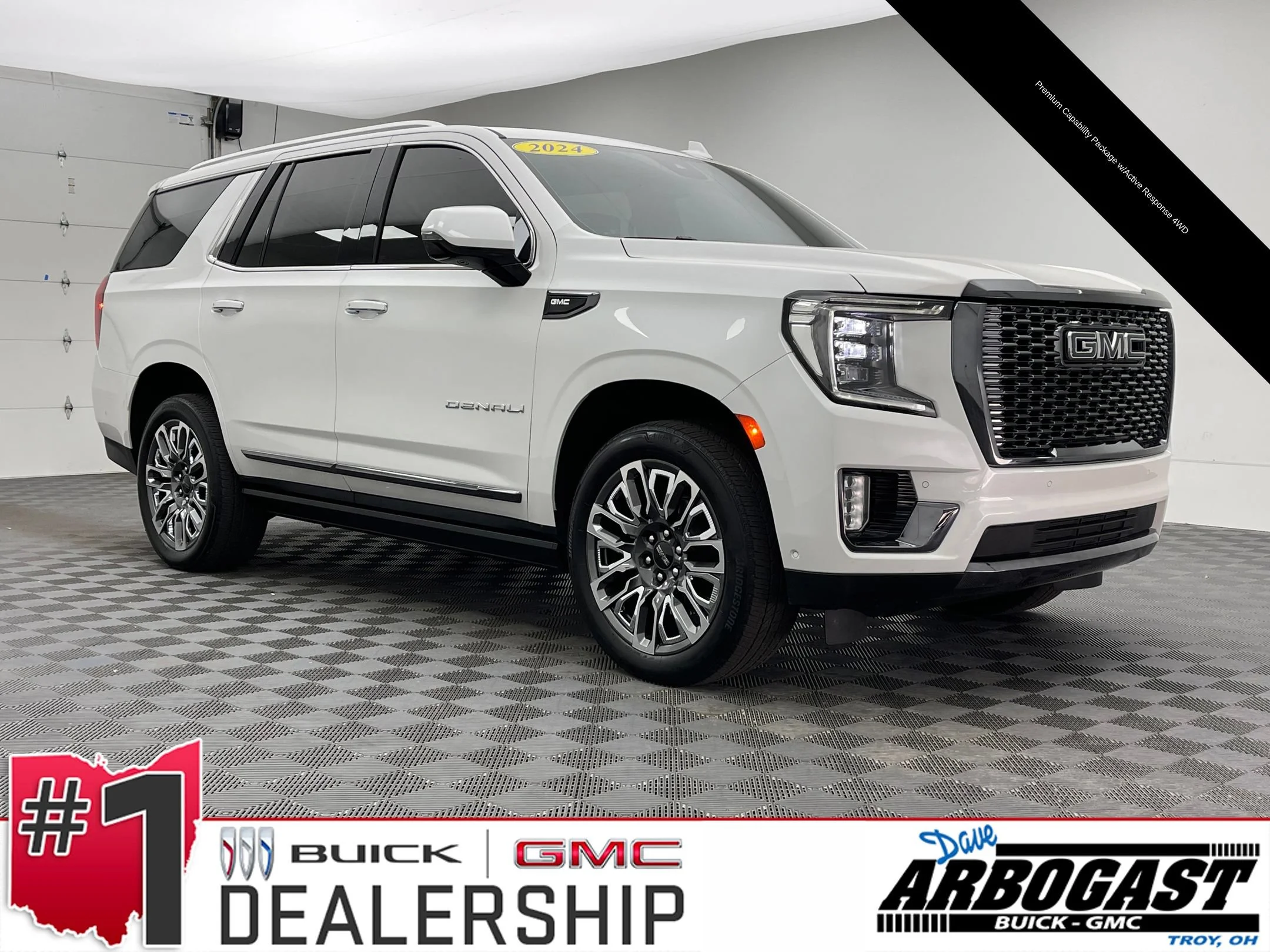 Used 2024 White Frost Tricoat GMC Denali Ultimate image 1