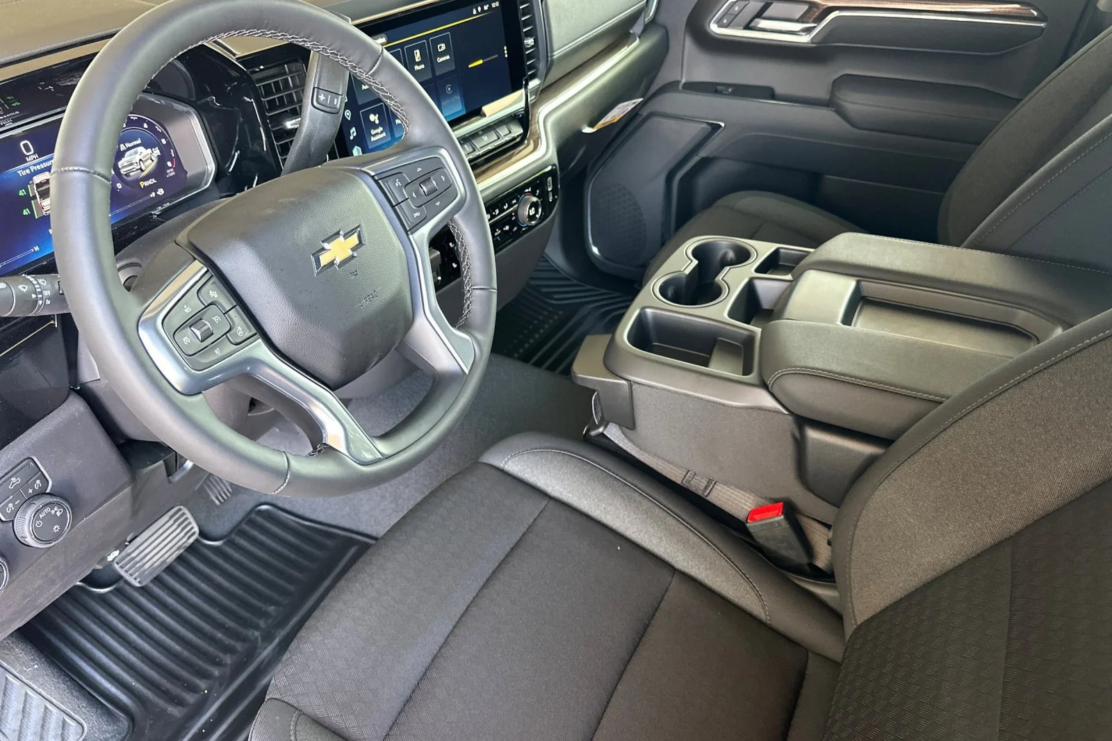 New 2026 Red Hot Chevrolet LT (2FL) image 10
