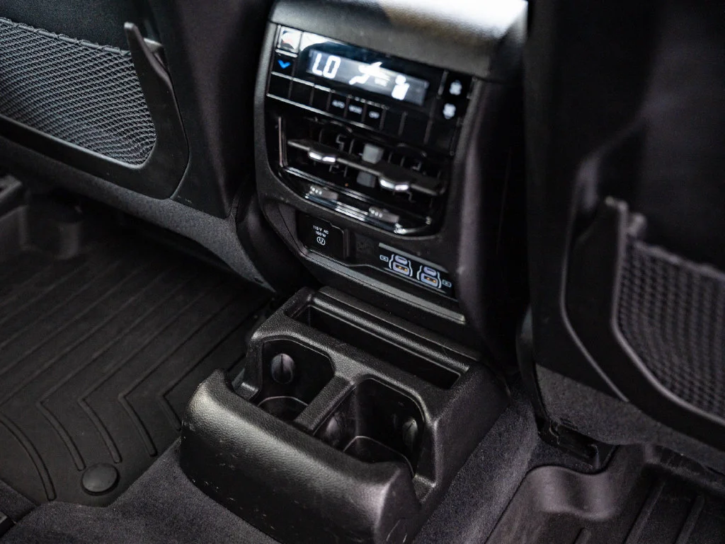 Used 2023 Bright White Clearcoat Jeep Altitude image 36
