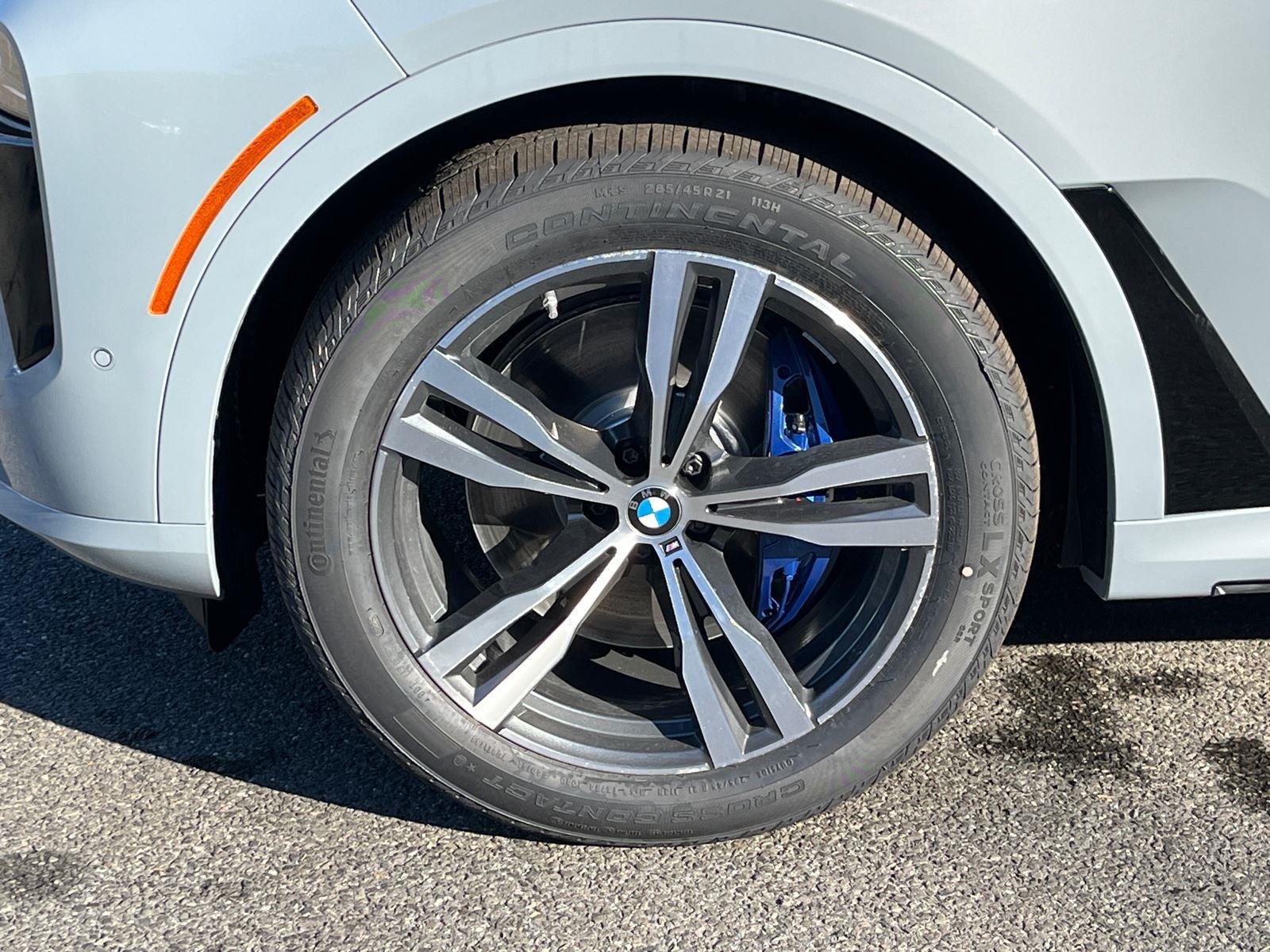 New 2026 Brooklyn Grey Metallic BMW xDrive40i image 8