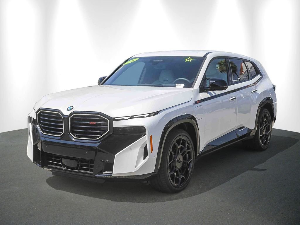 Used 2026 Mineral White Metallic BMW Label image 3