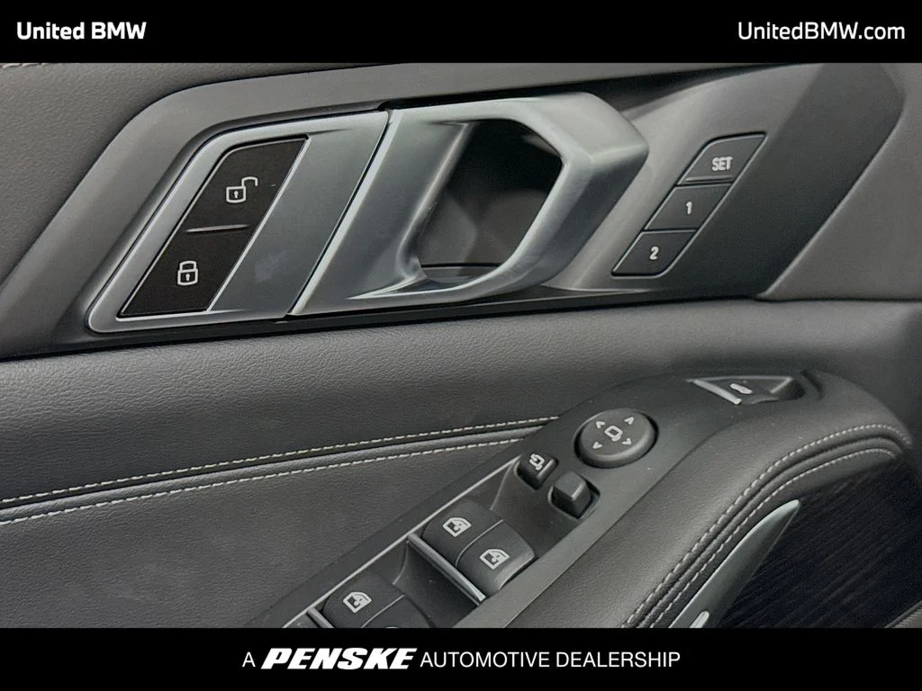 Used 2026 Carbon Black Metallic BMW sDrive40i image 3