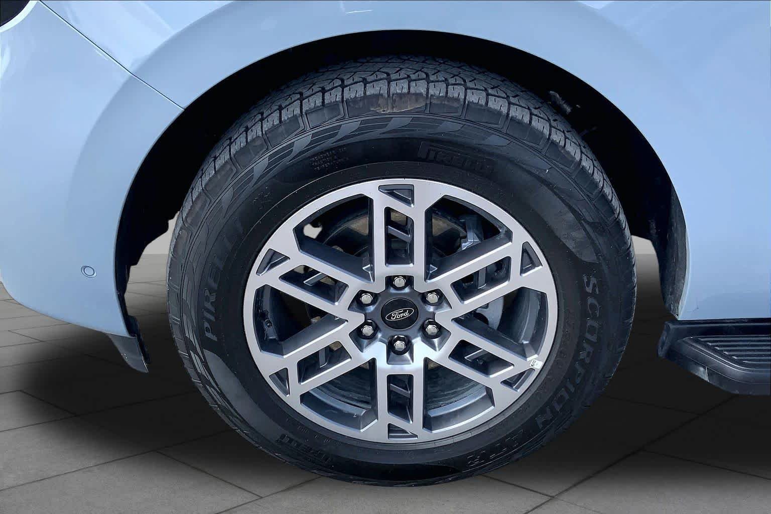 Certified Used 2025 Glacier Gray Metallic Ford Active image 10