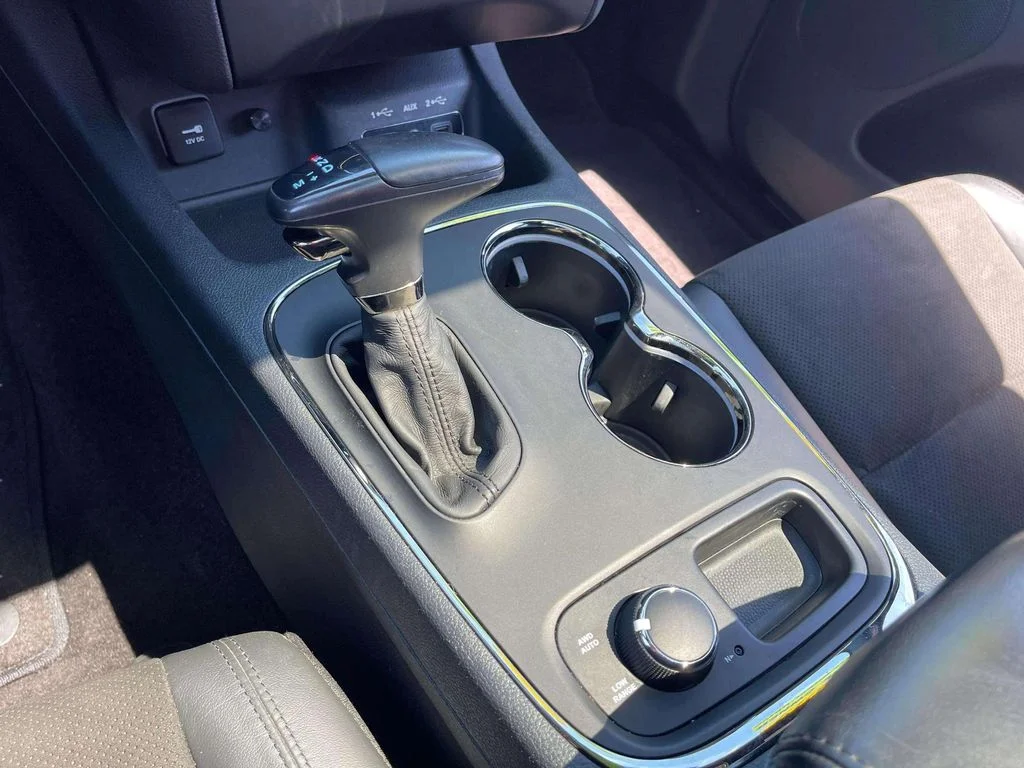 Used 2019 Redline 2 Coat Pearl Dodge R/T image 16