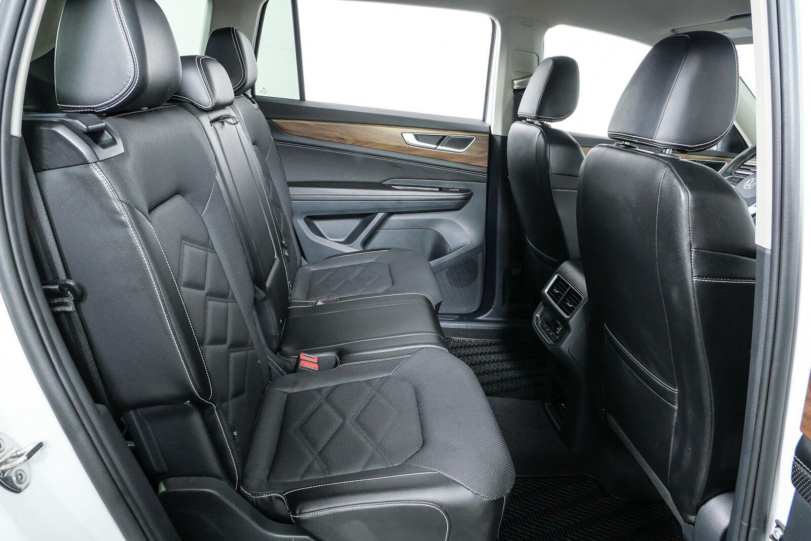 2024 Volkswagen Atlas SE - Photo 20