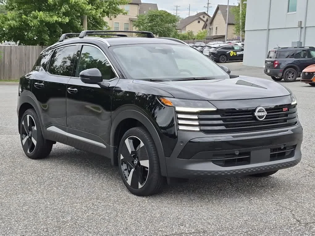 New 2026 Super Black Nissan SR image 2