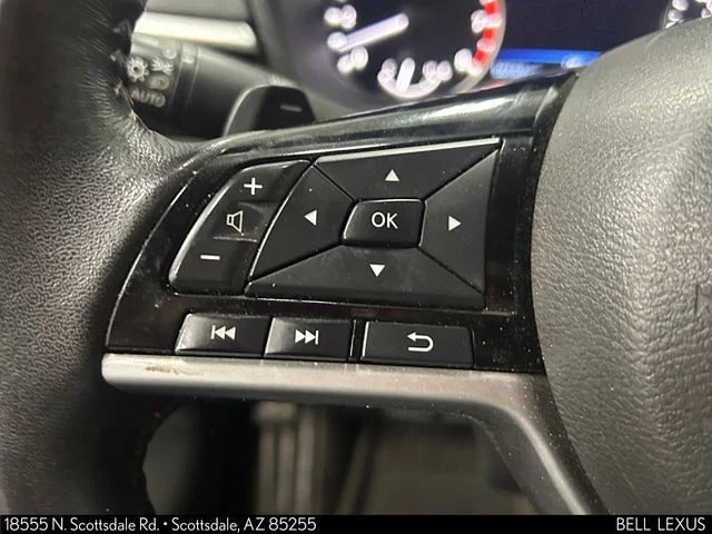 Used 2019 Red Nissan 2.5 SR image 30