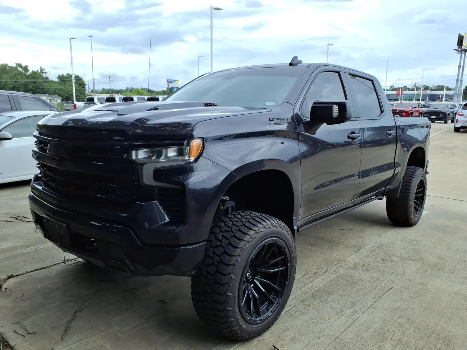 Used 2023 Gray Chevrolet LT Trail Boss image 3