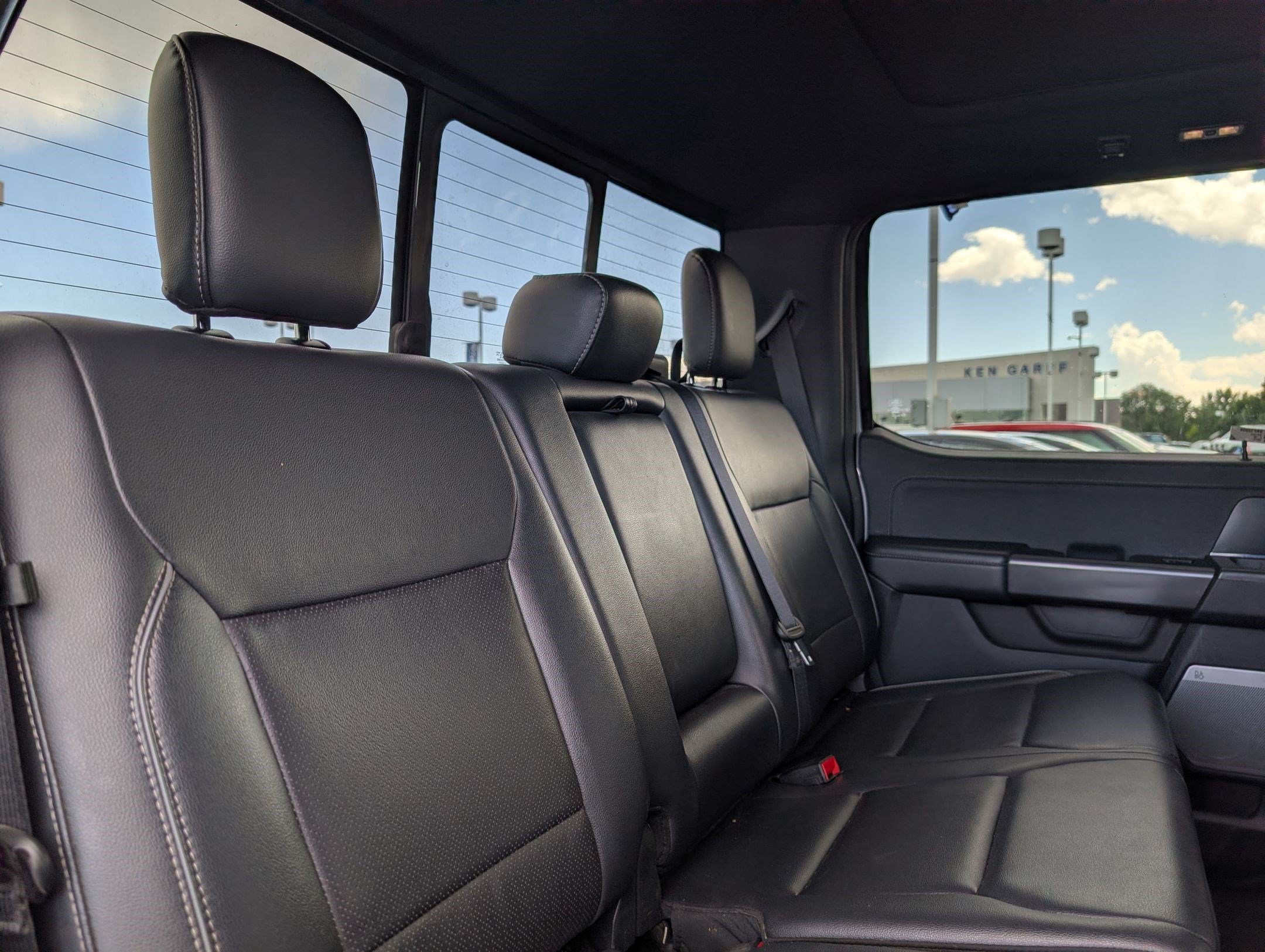 Certified Used 2025 Blue Ford LARIAT image 30