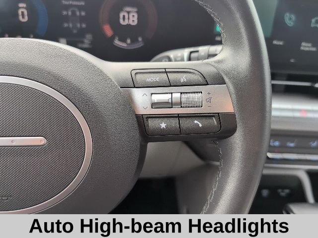 Used 2025 Gray Hyundai SEL image 8