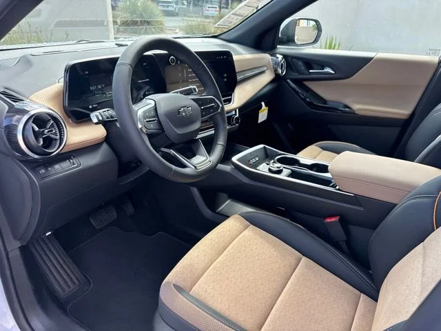 New 2027 White Chevrolet ACTIV image 11