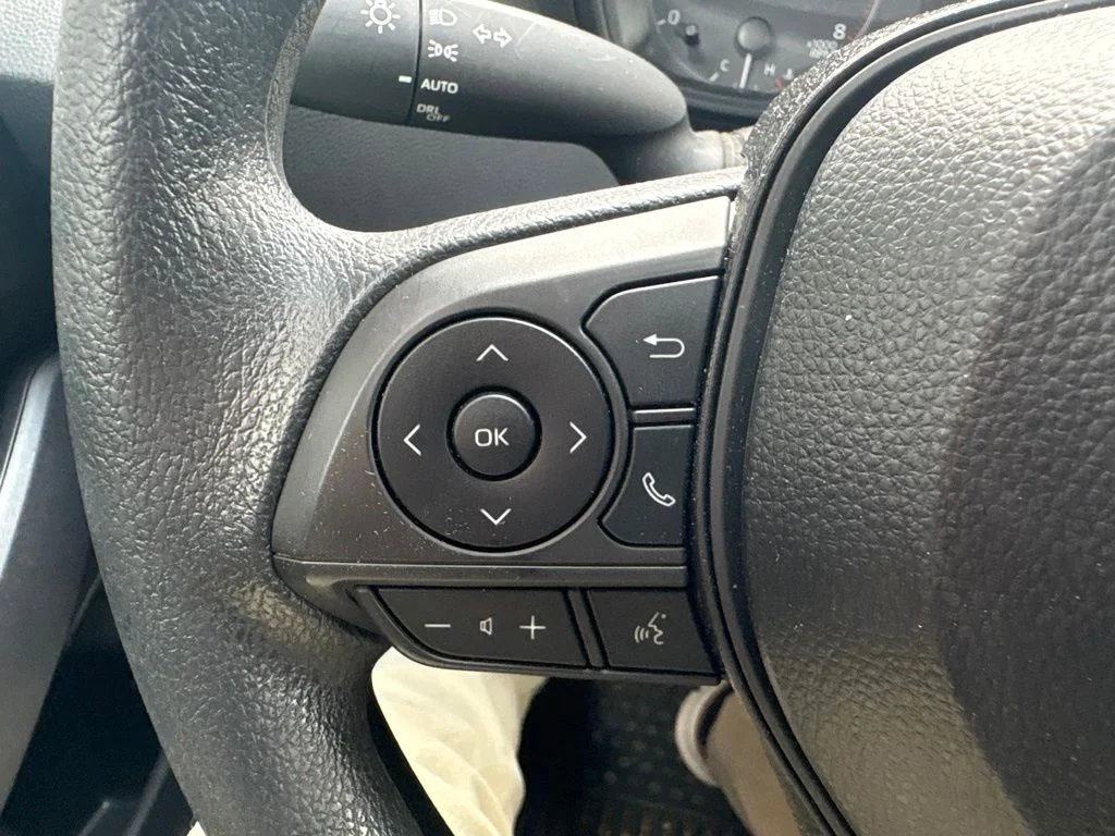 Used 2024  Toyota LE image 20