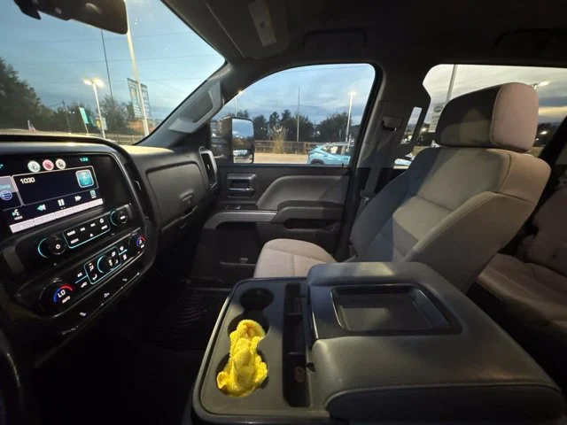 Used 2015 White Chevrolet LT image 19