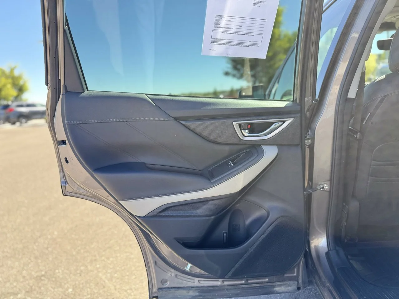Used 2023 Brilliant Bronze Metallic Subaru Limited image 32