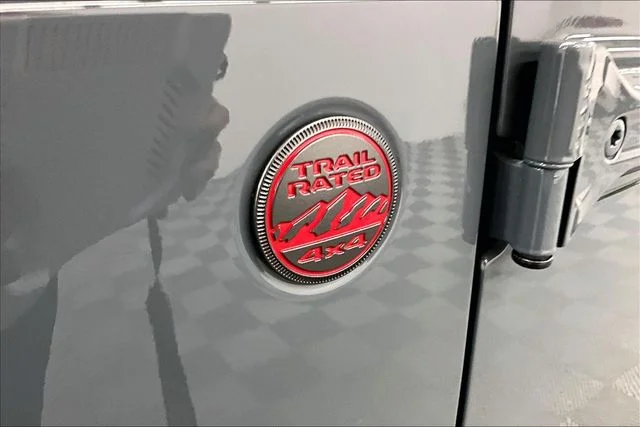 Used 2024 Anvil Clear Coat Jeep Rubicon image 31