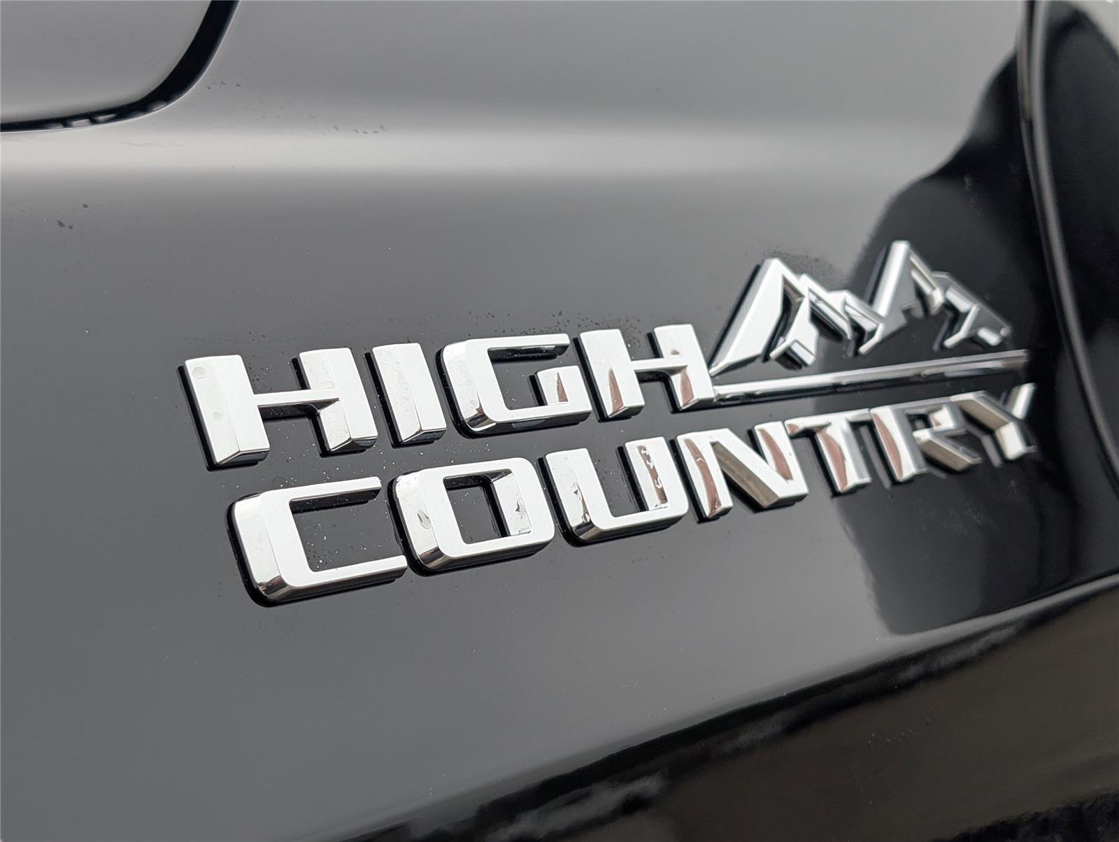 New 2026 Black Chevrolet High Country image 28