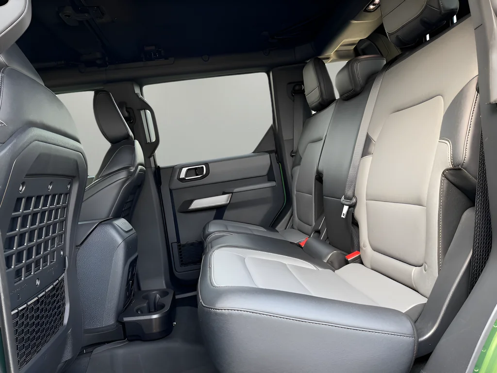 2023 Ford Bronco 4-Door Everglades - Photo 10