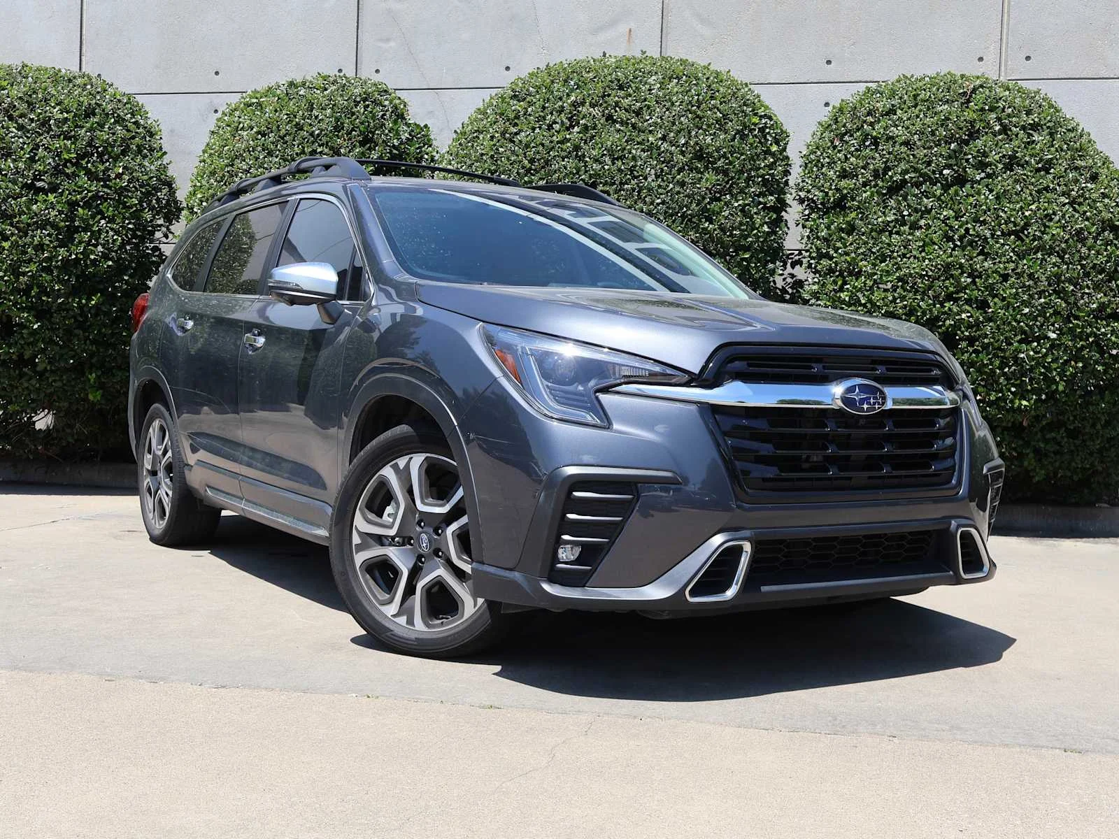 Certified Used 2023 Magnetite Gray Metallic Subaru Touring image 3