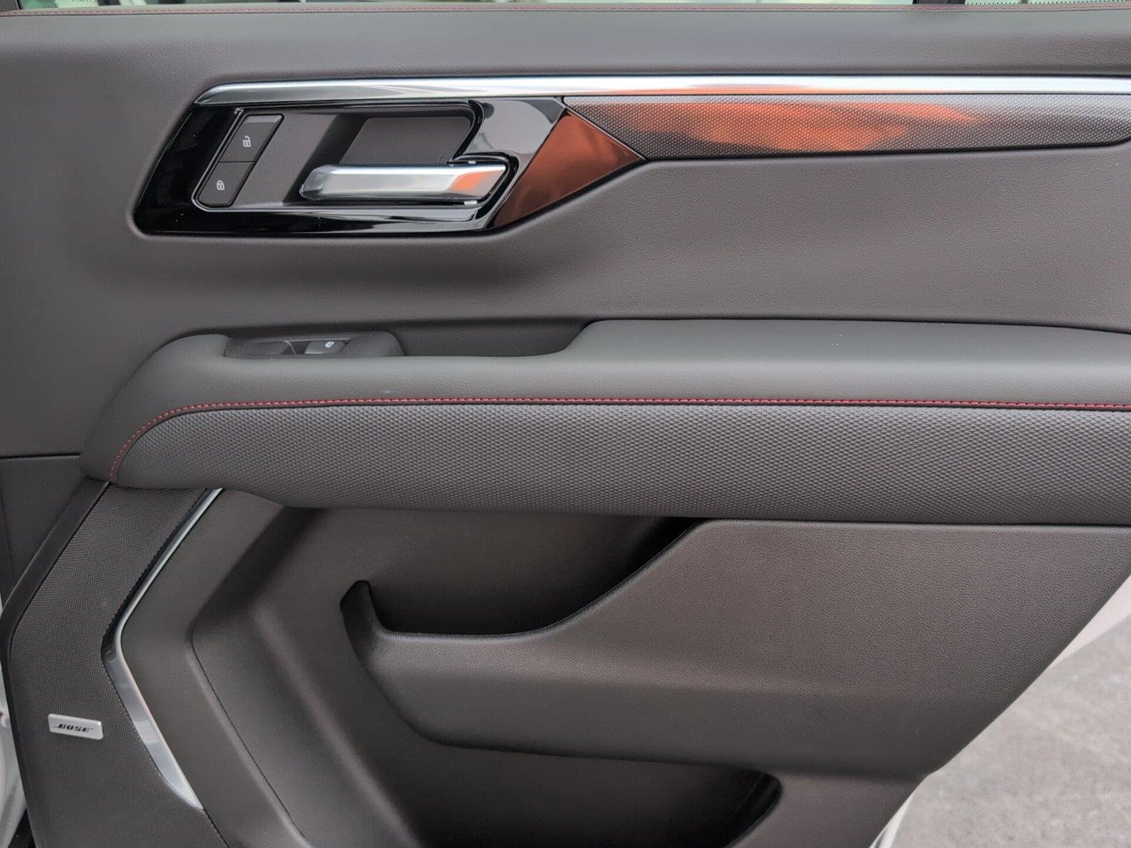 2026 Chevrolet Tahoe RST - Photo 37