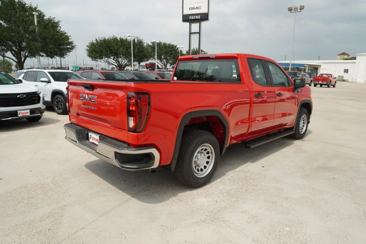 2026 GMC Sierra 1500 Pro - Photo 7