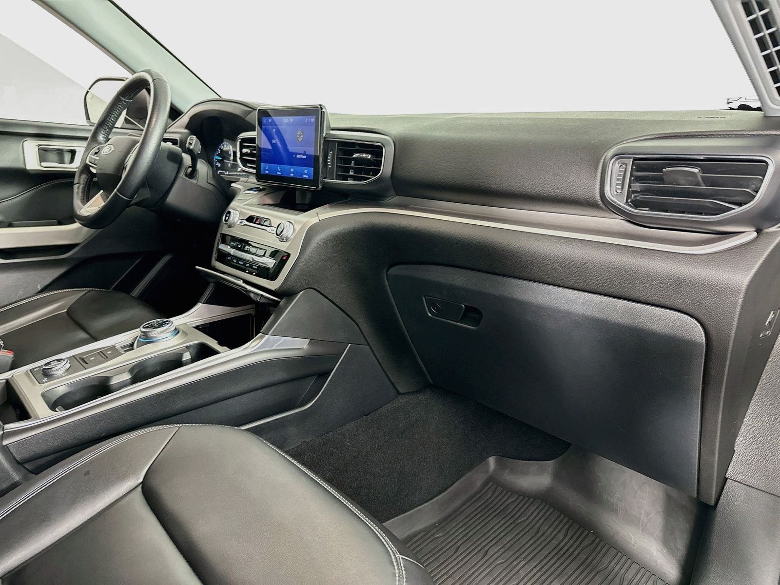 Used 2022 Silver Metallic Ford XLT image 28