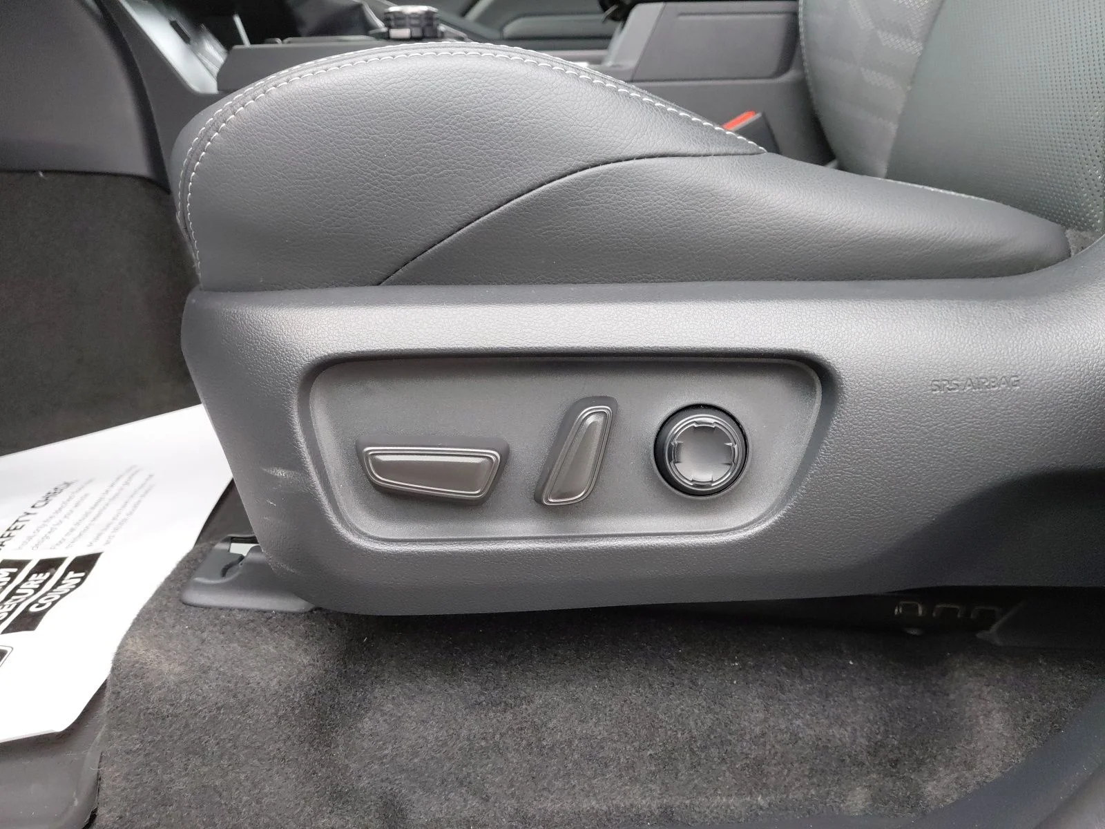 2025 Toyota 4Runner TRD Off-Road Premium - Photo 17