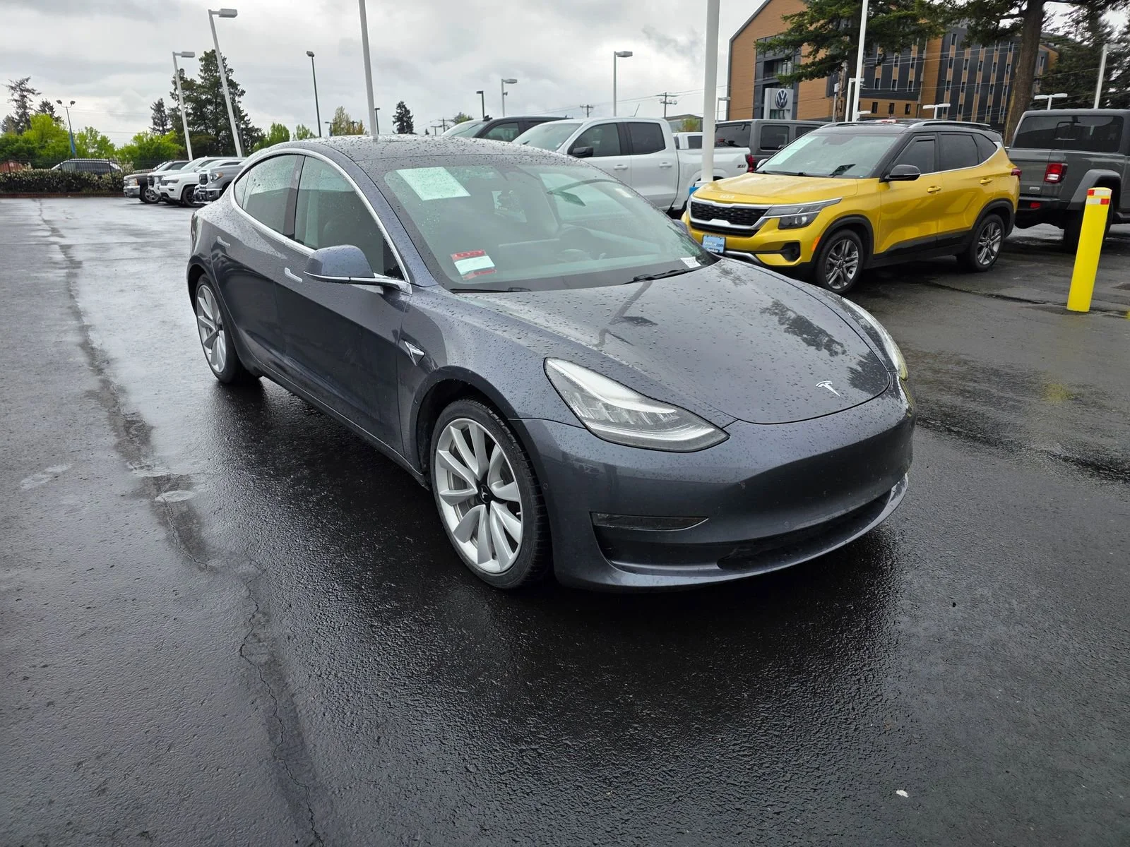 2020 Tesla Model 3 Long Range Dual Motor All-Wheel Drive's photo