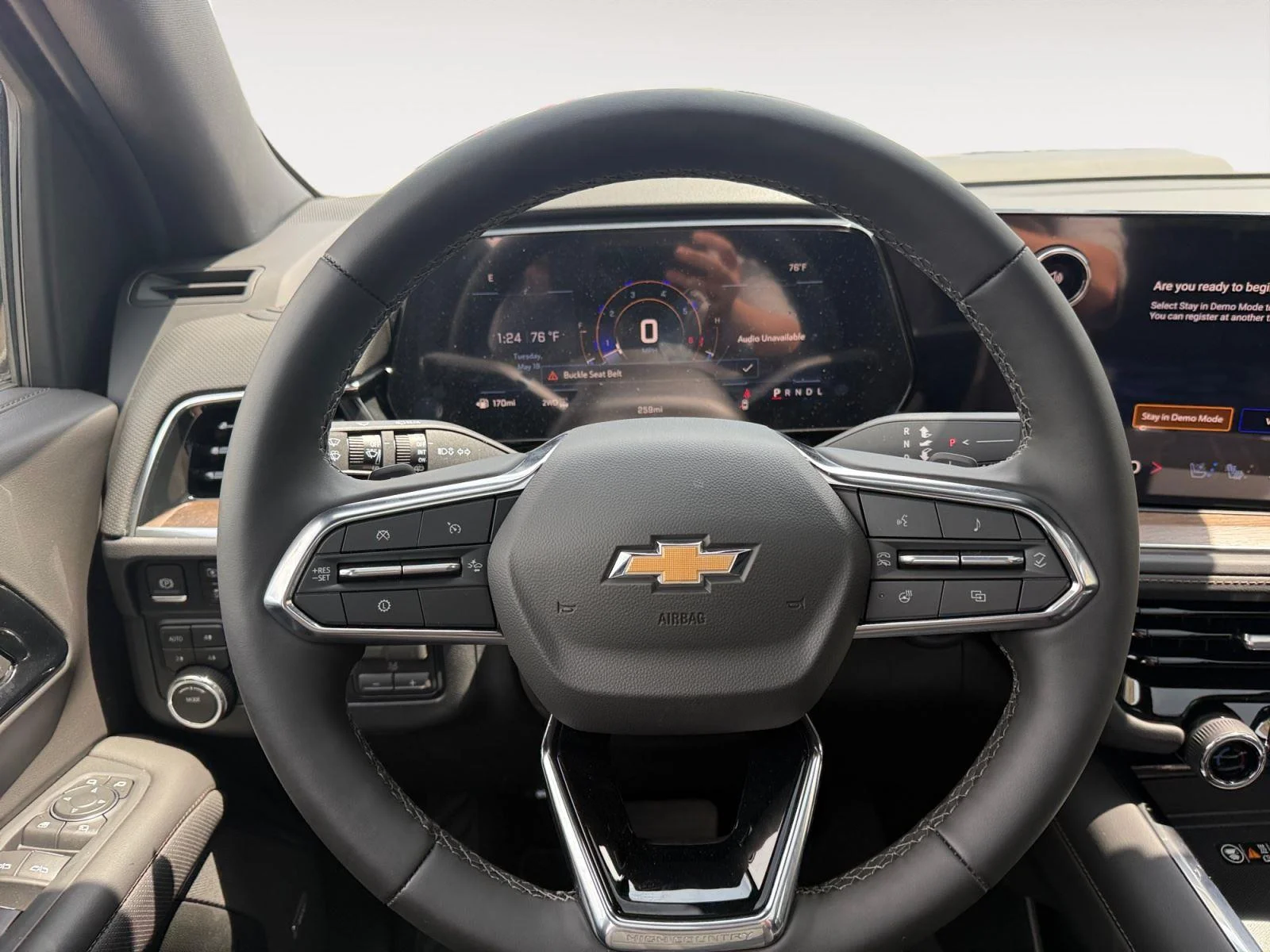 2026 Chevrolet Suburban High Country - Photo 16