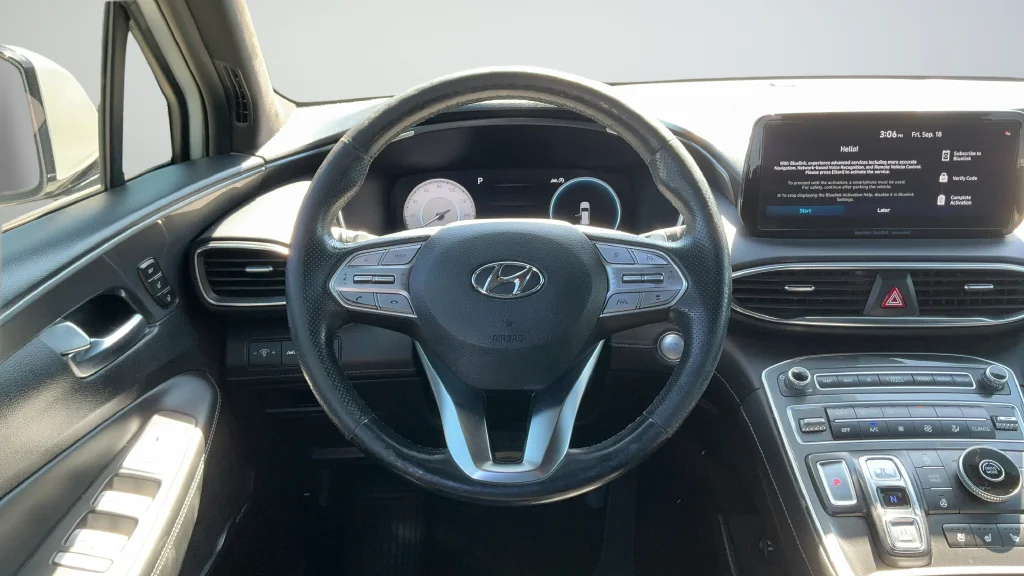 Used 2023 Gray Hyundai Calligraphy image 9