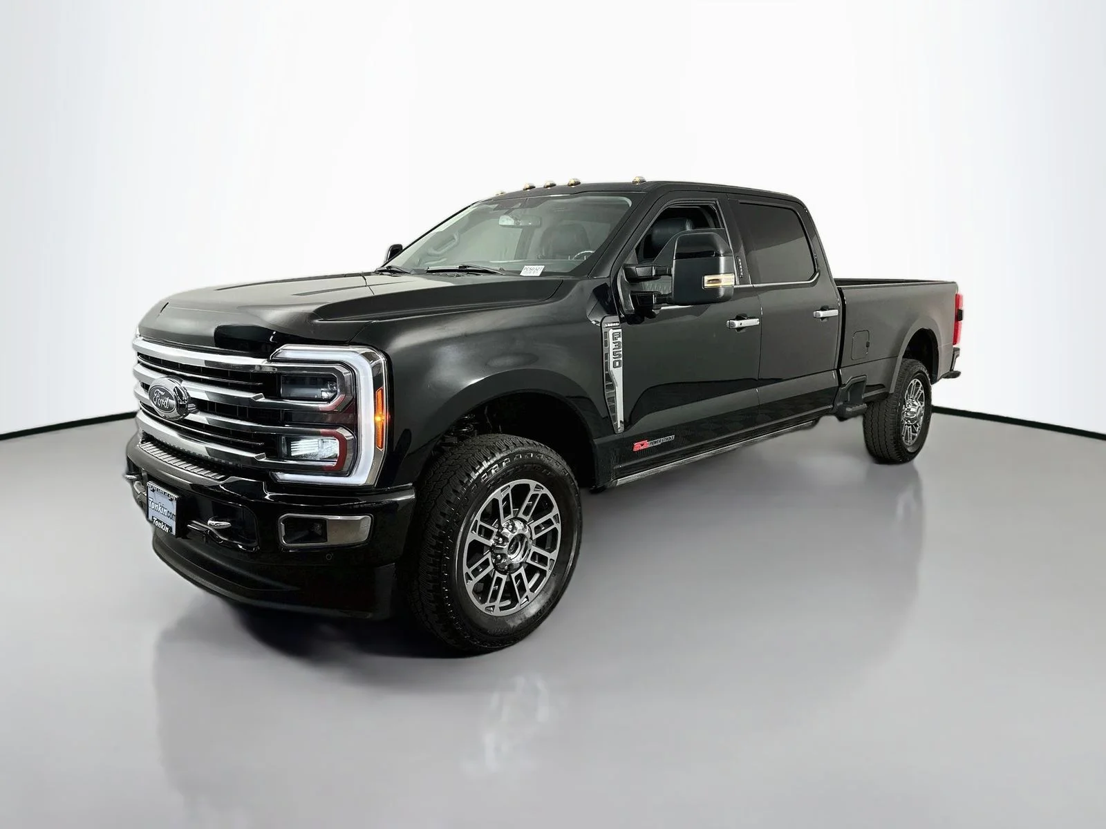 Used 2023 Black Ford Limited image 4