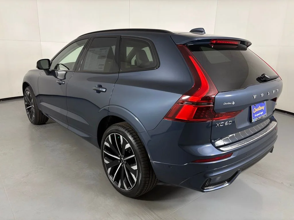 New 2026 Denim Blue Metallic Volvo Ultra image 6