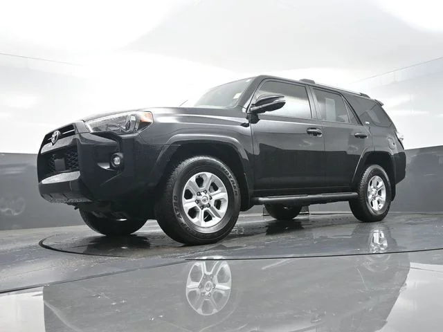 Used 2024 Black Toyota SR5 Premium image 33