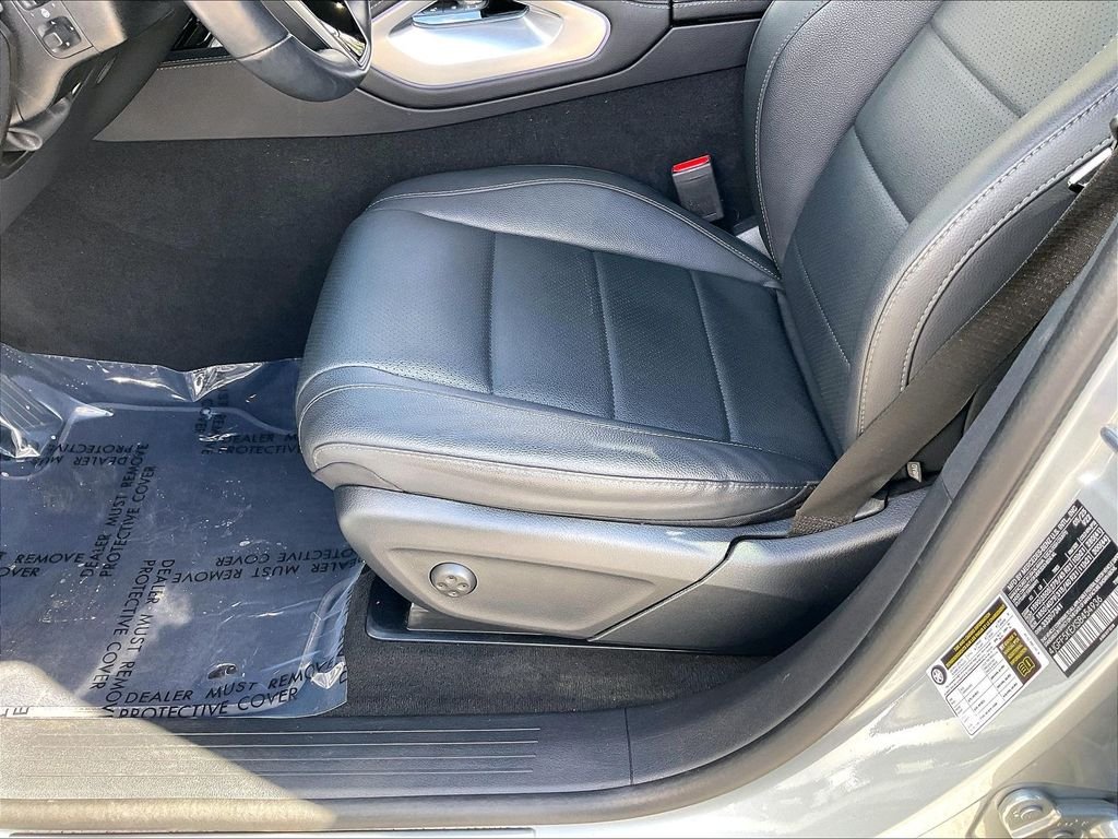 Used 2025 Cirrus Silver Metallic Mercedes-Benz GLS 450 image 36