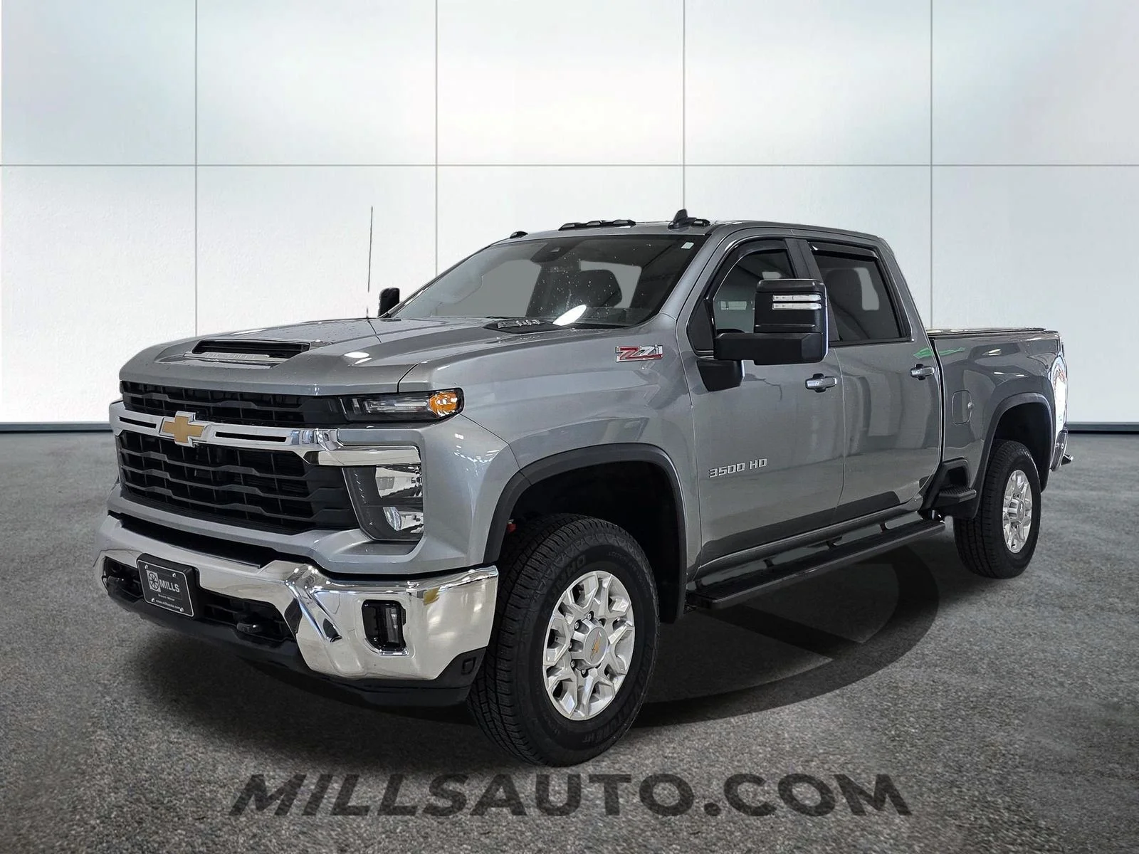 Used 2024 Chevrolet Silverado 3500HD LT with VIN 1GC4YTE77RF135567 for sale in Willmar, Minnesota