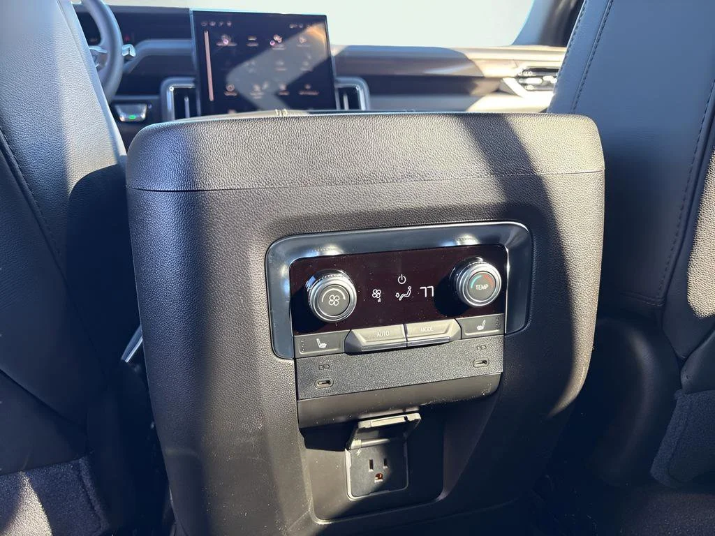 2026 GMC Yukon Elevation - Photo 18