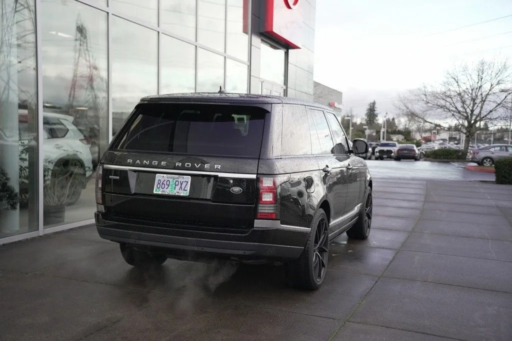 Used 2015 Black Land Rover 5.0L V8 Supercharged image 4
